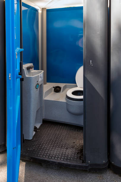 Best Porta potty rental near me  in Bay Minette, AL